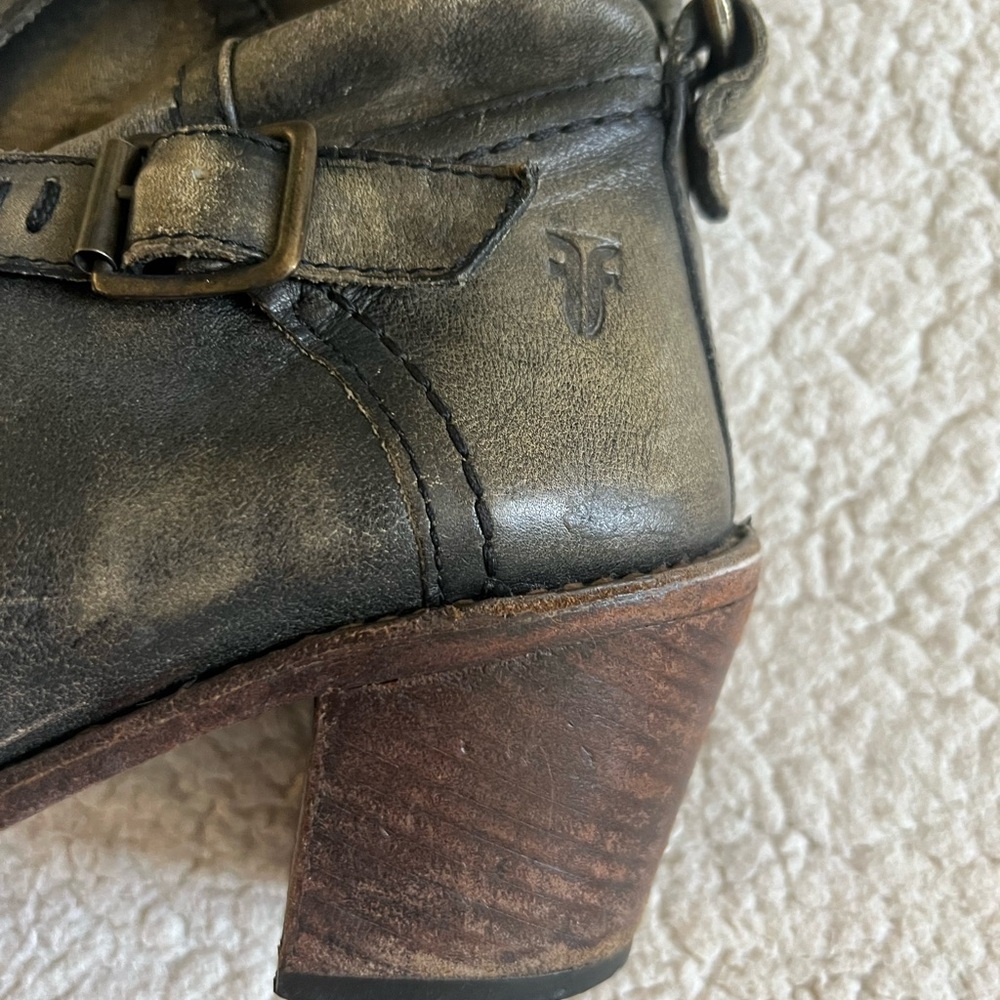 Frye Women's Black Distressed Leather Boots - Picture 3 of 13